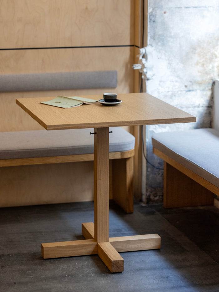 Kann Design - Table de repas Tal Bitrot Square 70 - chêne naturel DT3042