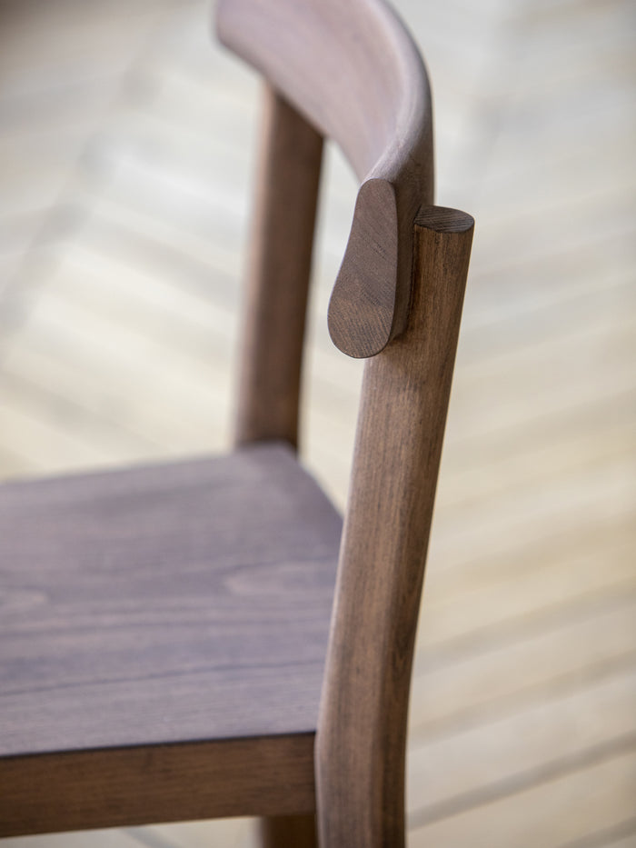 Kann Design - Chaise Galta noyer C982