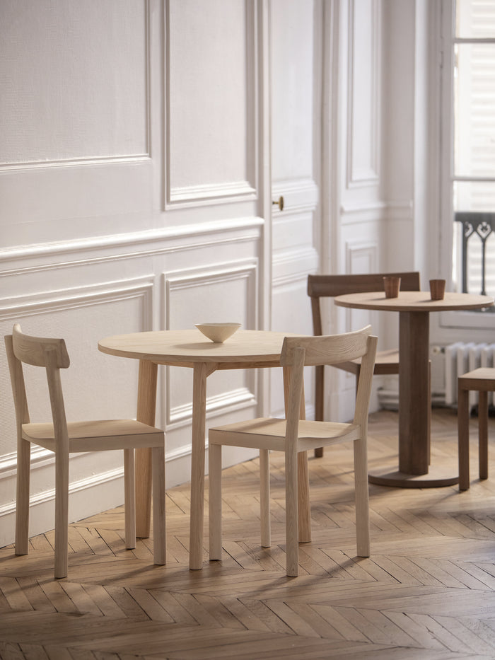 Kann Design - Table de repas Galta Tripod frêne naturel DT984