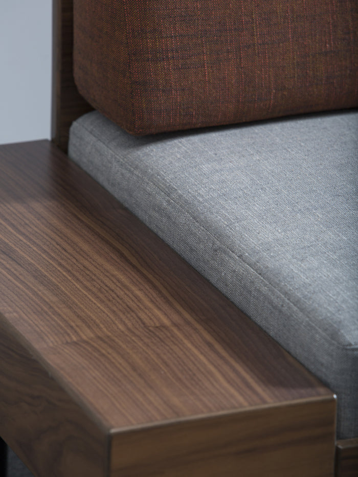 Kann Design - Banquette Mid gris-rouge brique DB786