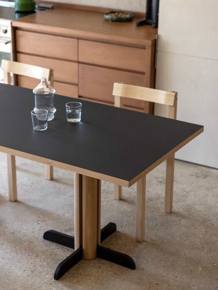 Kann Design - Toucan Rectangle black dining table - oak DT1944
